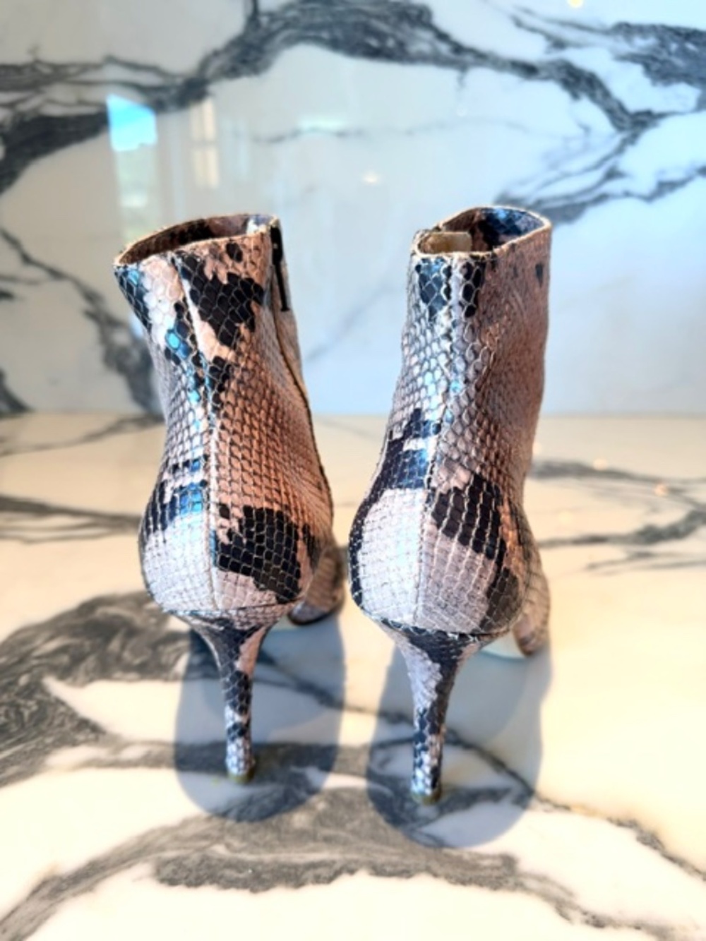 Pink Pointed Toe Python, Kitten Heel. - Picture 5 of 9